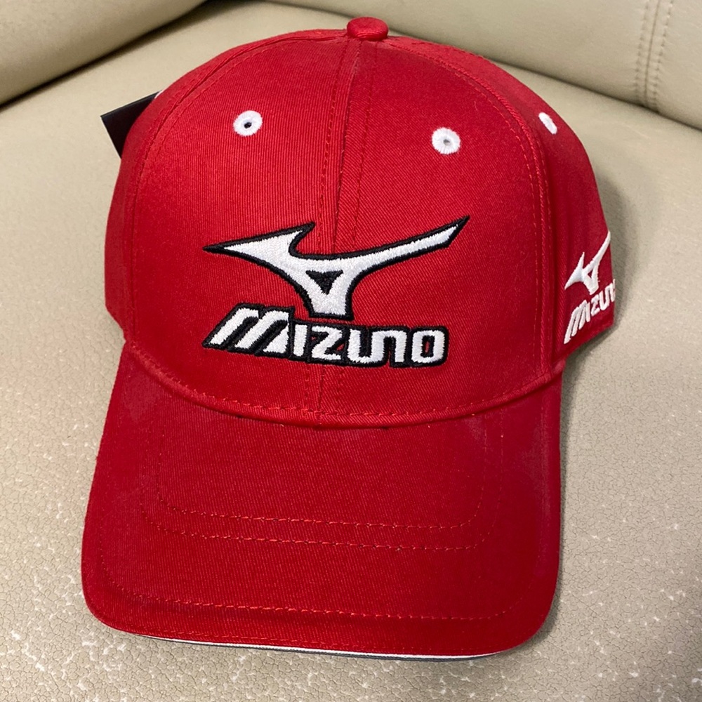 Mizuno Hat
